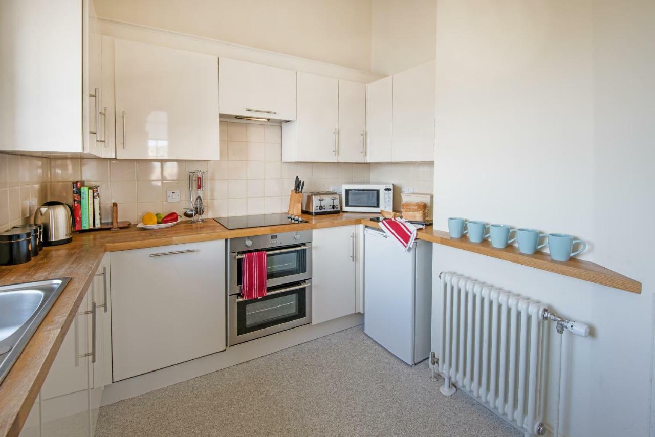 Merchant'S House - Large Two Floor Apartment!! Sleeps Up To 11 People, First Floor Available Separately, Sleeping 2 People At A Reduced Rate!!! Eyemouth Luaran gambar
